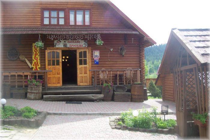Hotel Boykivskiy Dvir Jasenyca Zamkova Exteriér fotografie