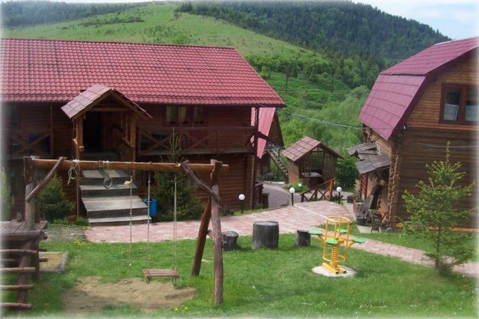 Hotel Boykivskiy Dvir Jasenyca Zamkova Exteriér fotografie