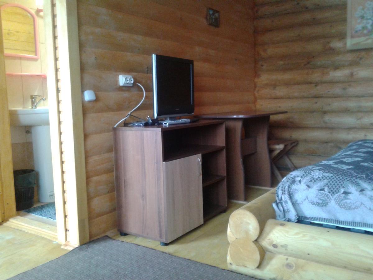 Hotel Boykivskiy Dvir Jasenyca Zamkova Exteriér fotografie